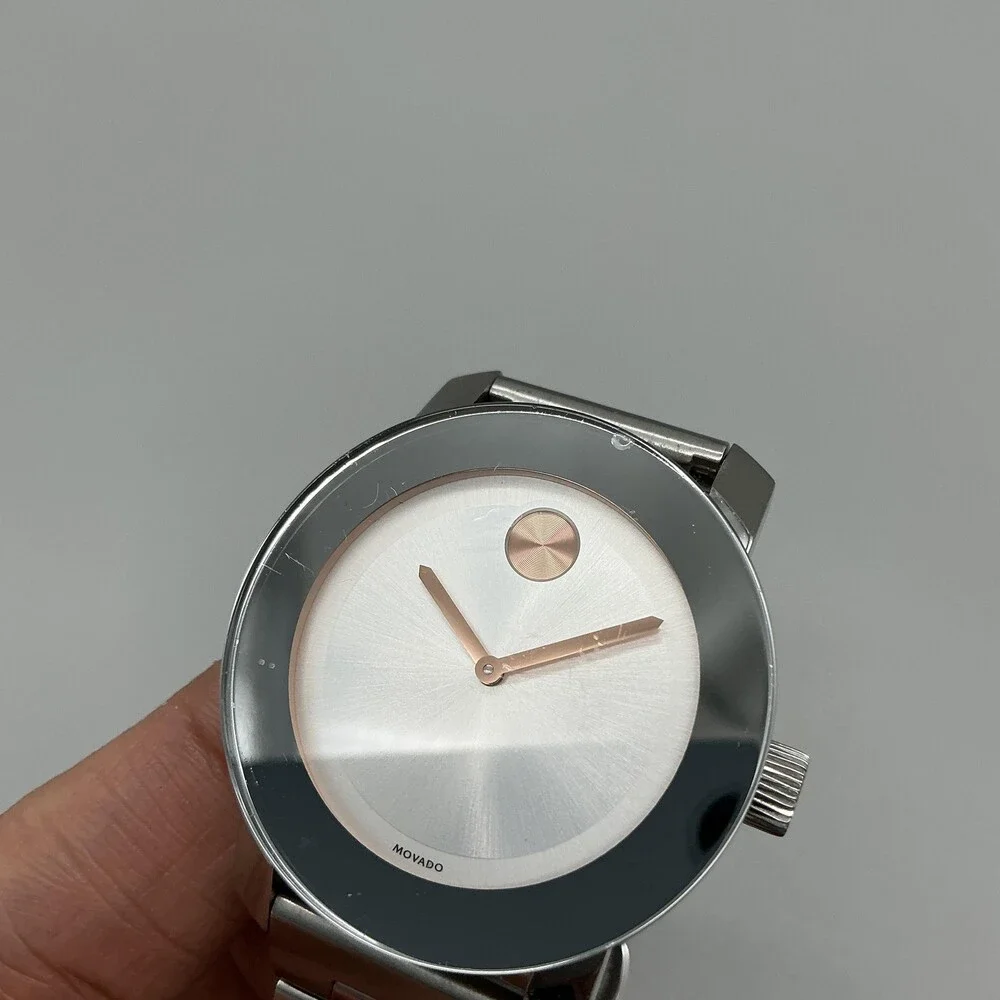 Movado see photos