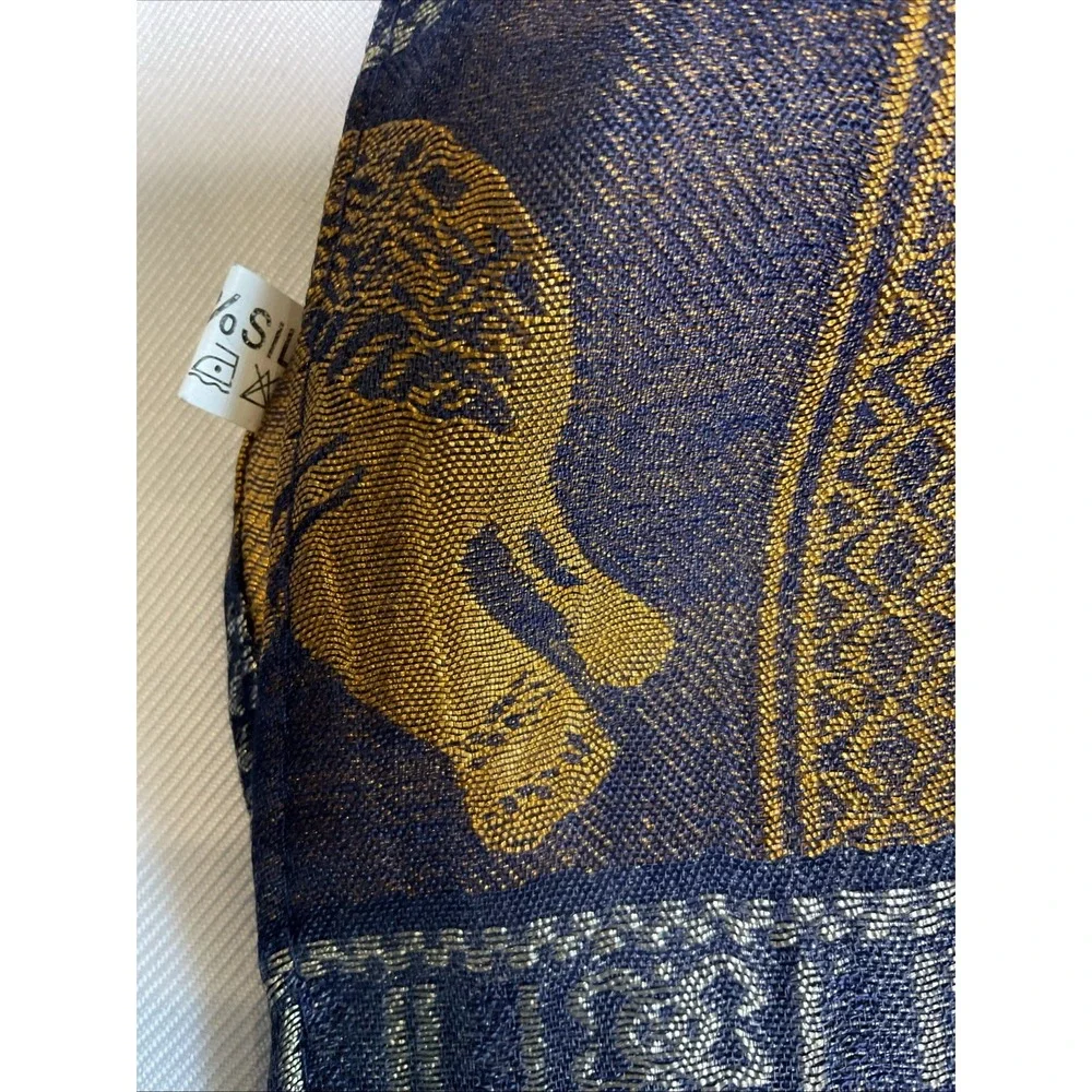 N/A tribal vintage shawl