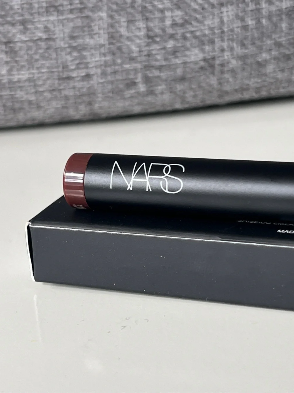 NARS eyeshadow stick