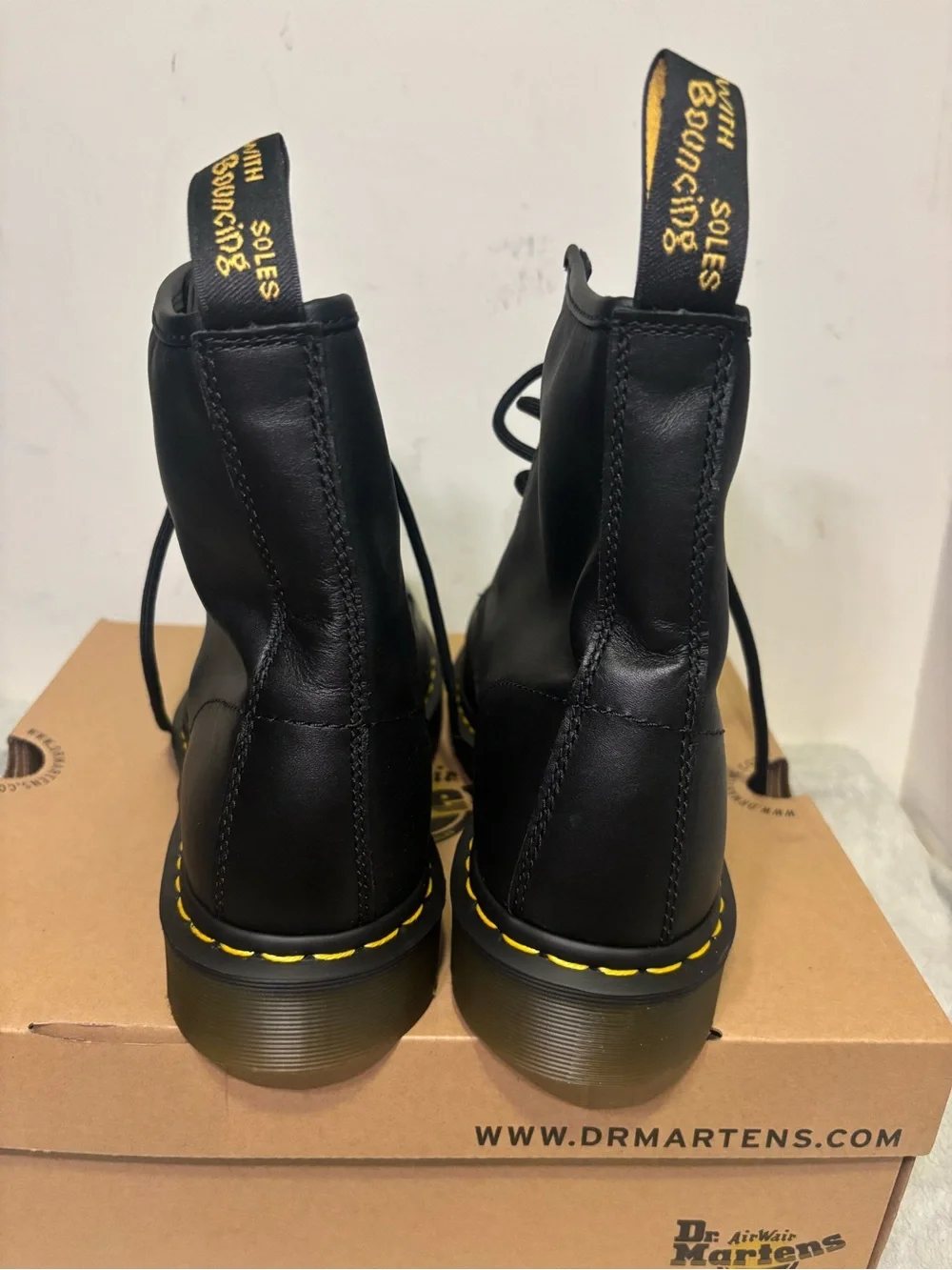 Men’s Dr. Martens 1460