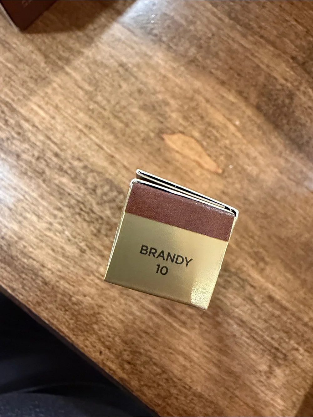 Hourglass airbrush concealer in brandy (10)