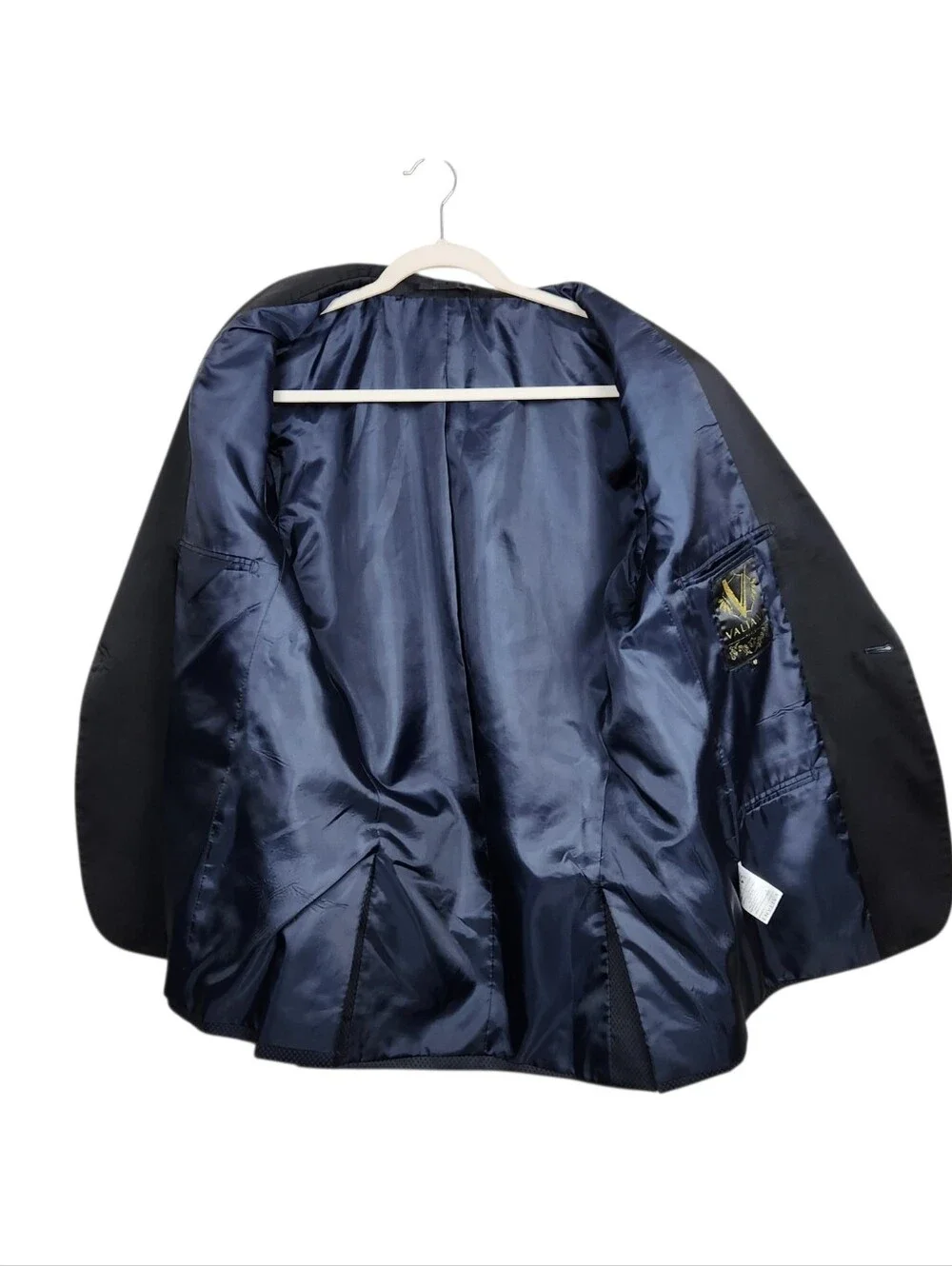 Valiant paris midnight