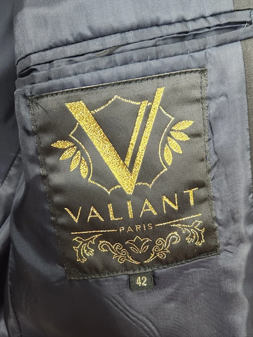 Valiant paris midnight
