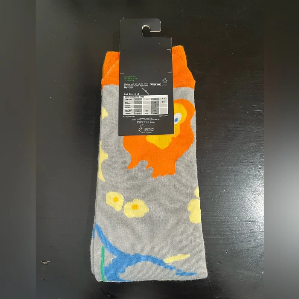 Rare! Studio Ghibli Howl's Moving Castle Calcifer & Flowers AOP Socks