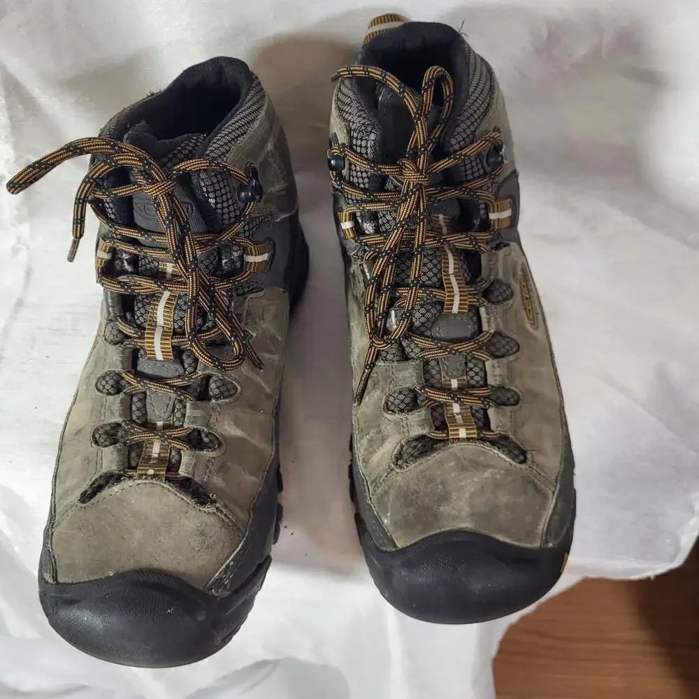 Keen light size