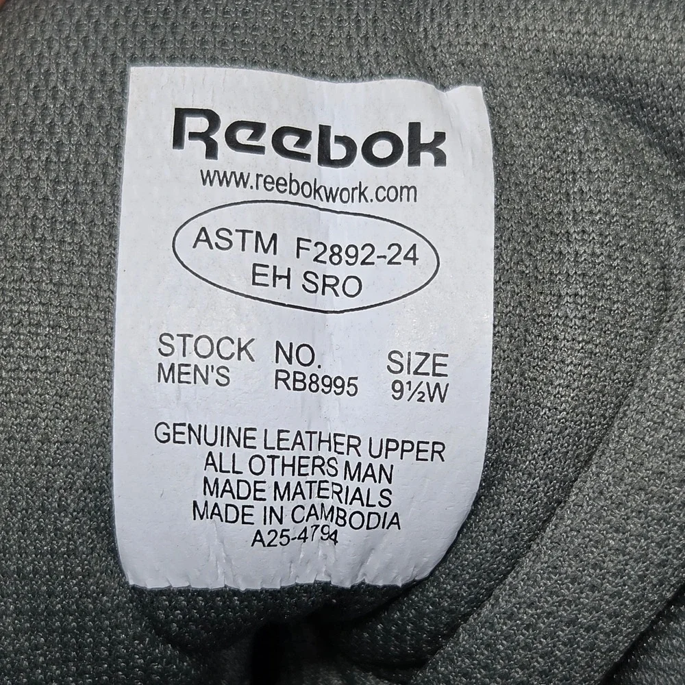 Reebok new rb8995