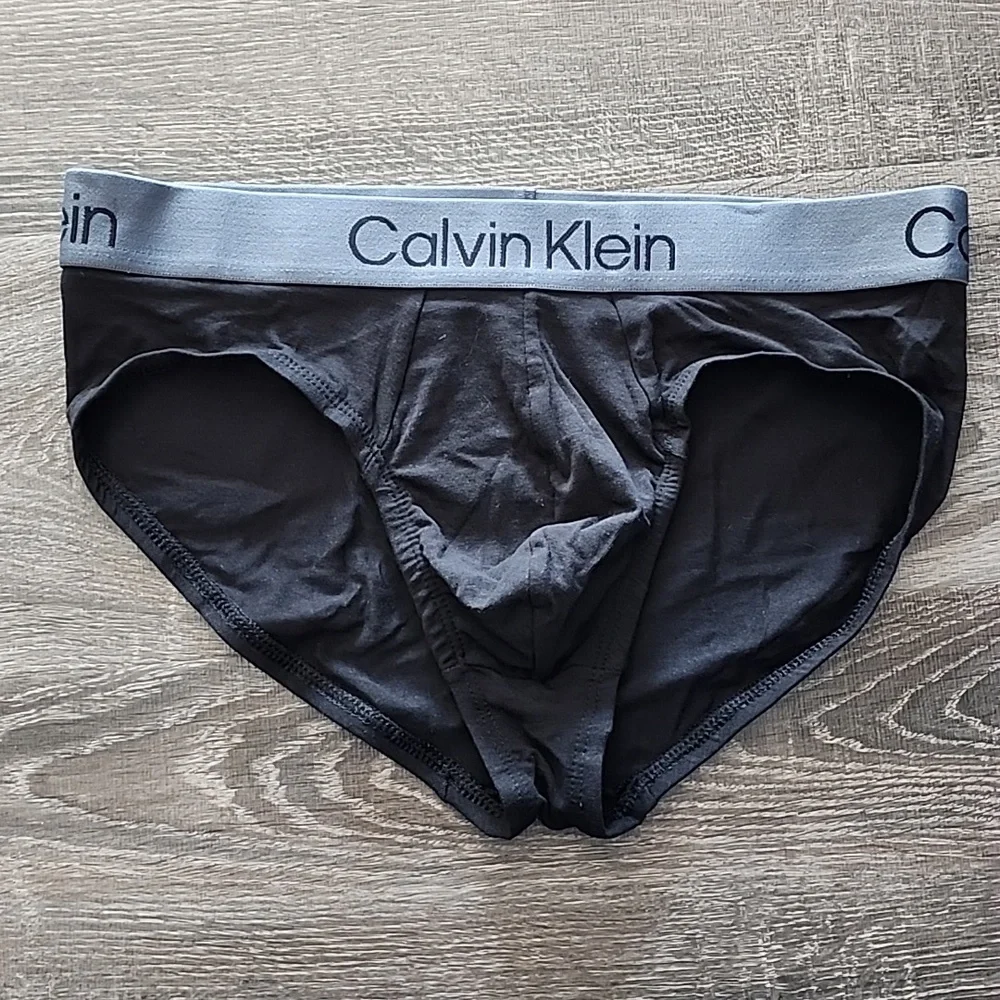 Calvin Klein calvin klein