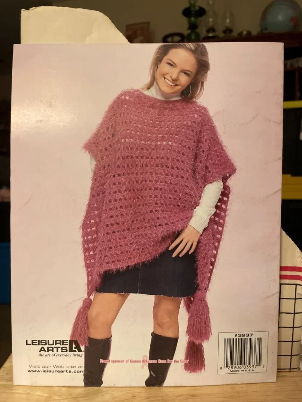 LeisureArts pretty ponchos