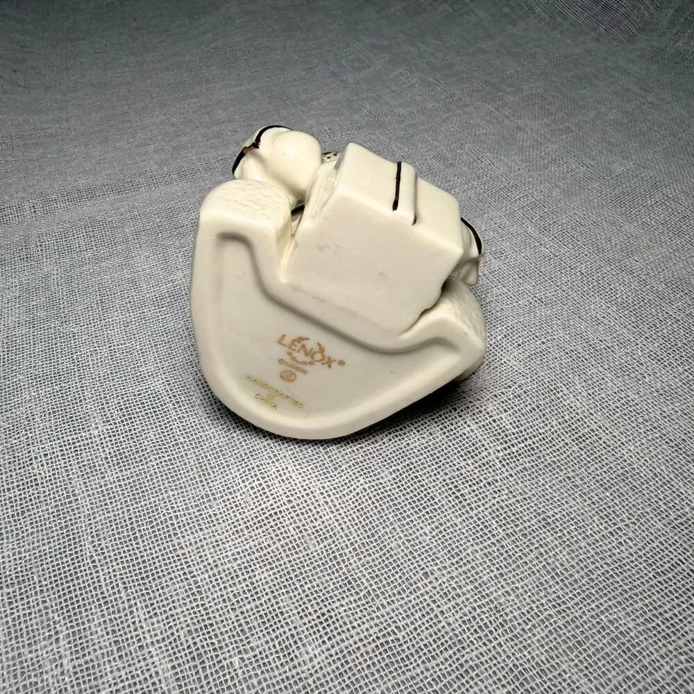 Lenox retired ivory