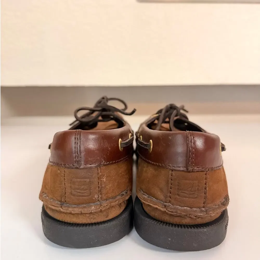 Sperry proof please suede