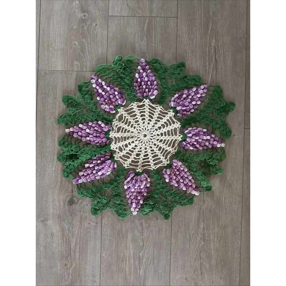 Vintage Grape Doillie‎ Doily Raised Garage Handmade Crochet White Green Purple