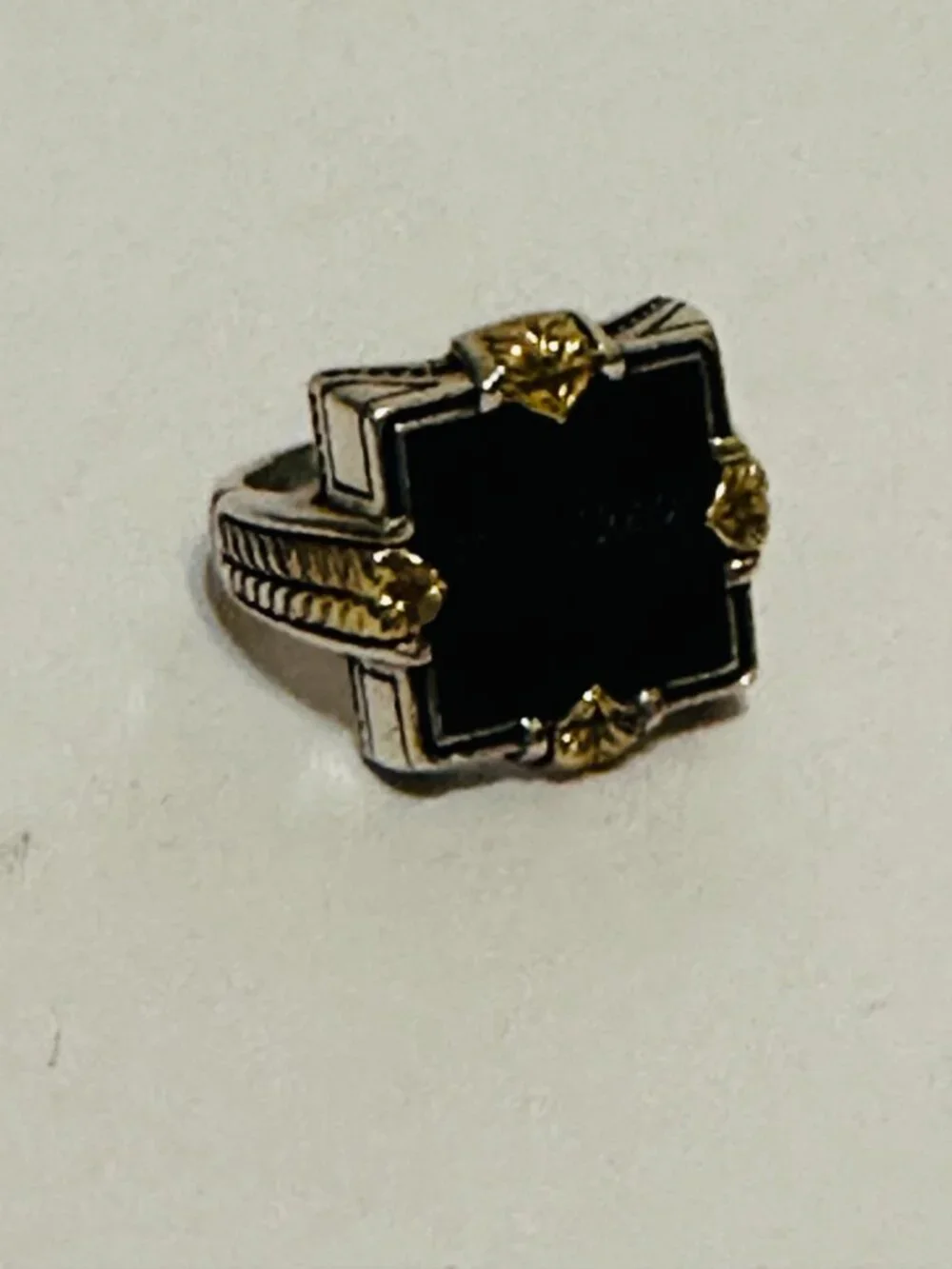 Konstantino black onyx