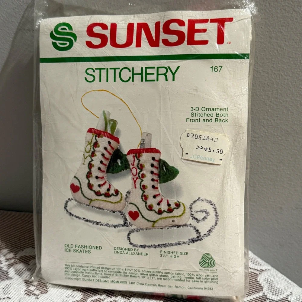 Sunset‎ Stitchery Ornament Kit Unisex OS White New Vintage Ice Skates 167 1981
