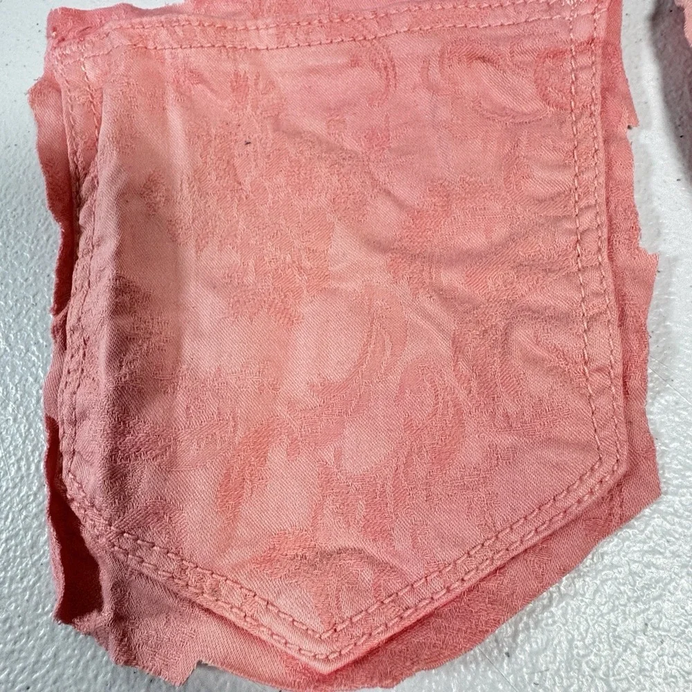 N/A fabrics crafting