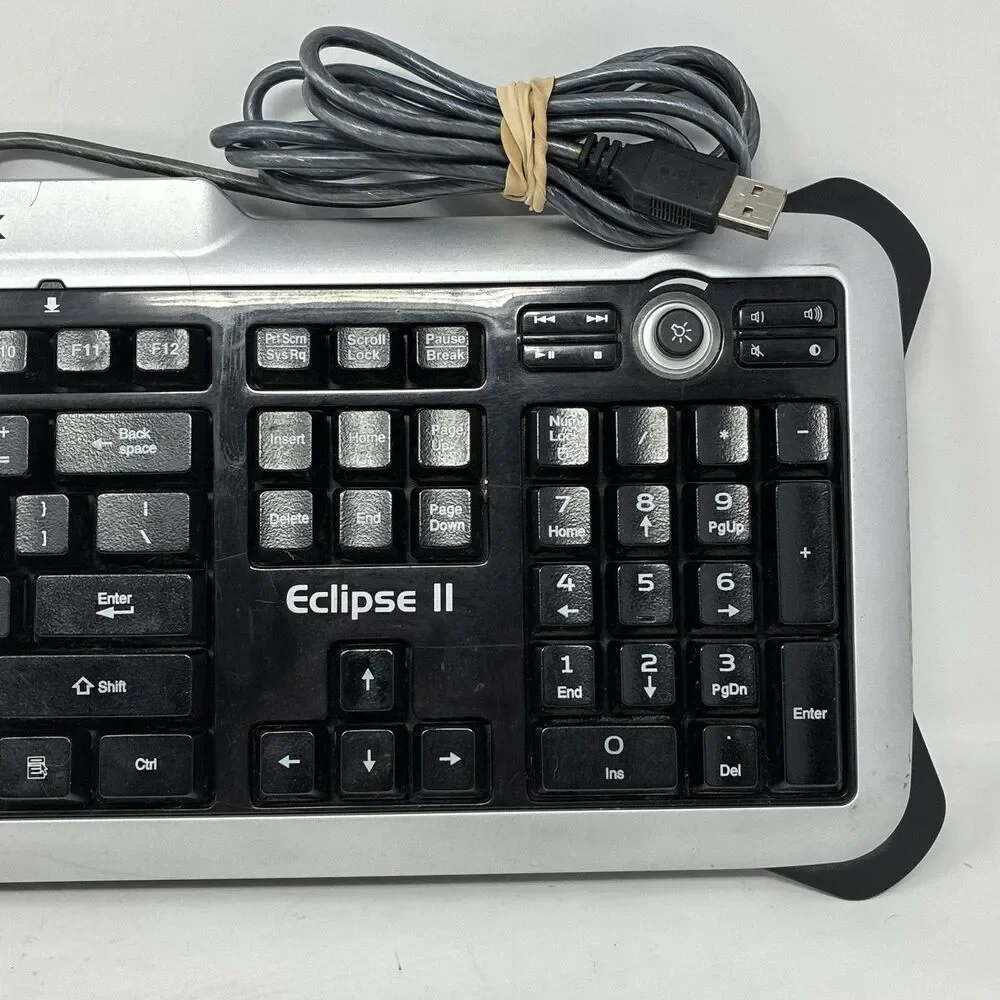 Saitek Eclipse II Keyboard PK02AU Model KU-0603 • Works
