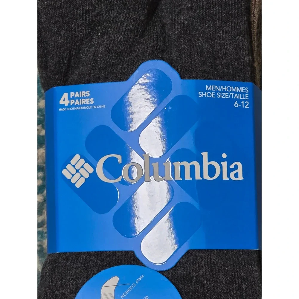Columbia packs socks