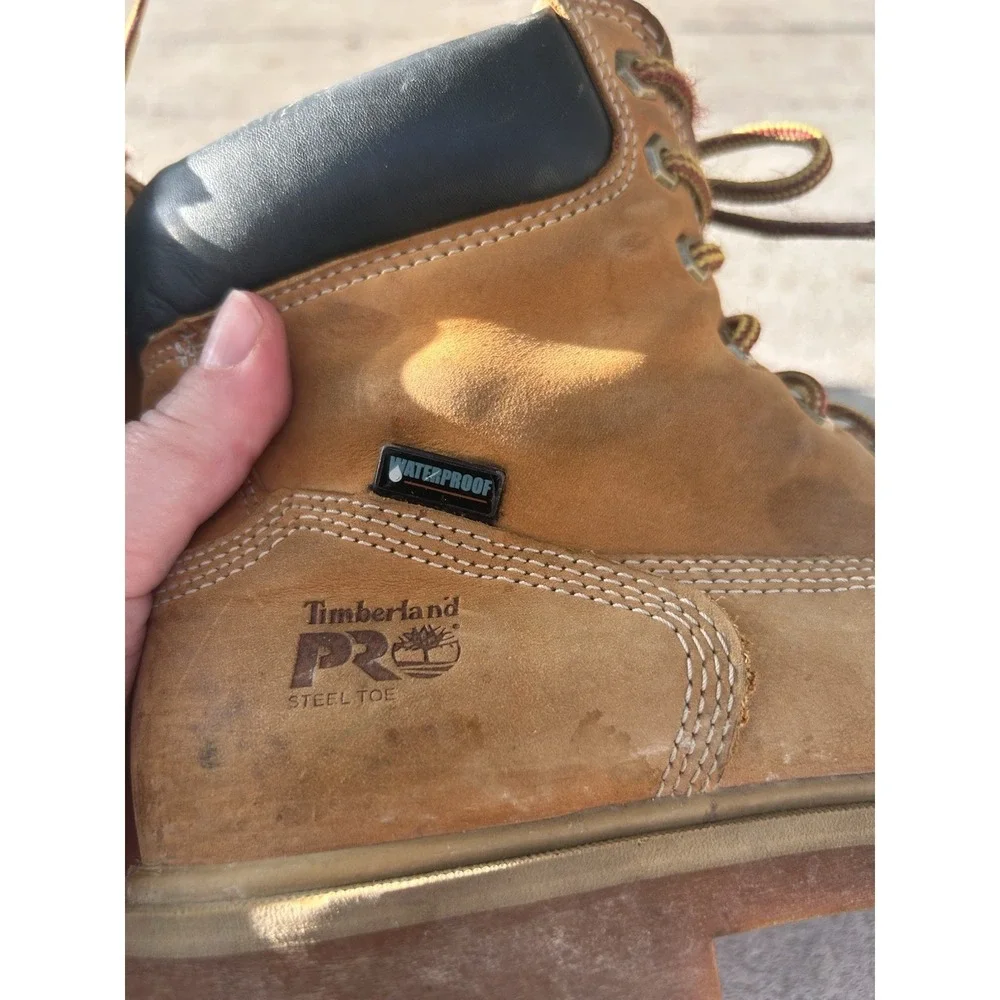 Timberland moderate signs