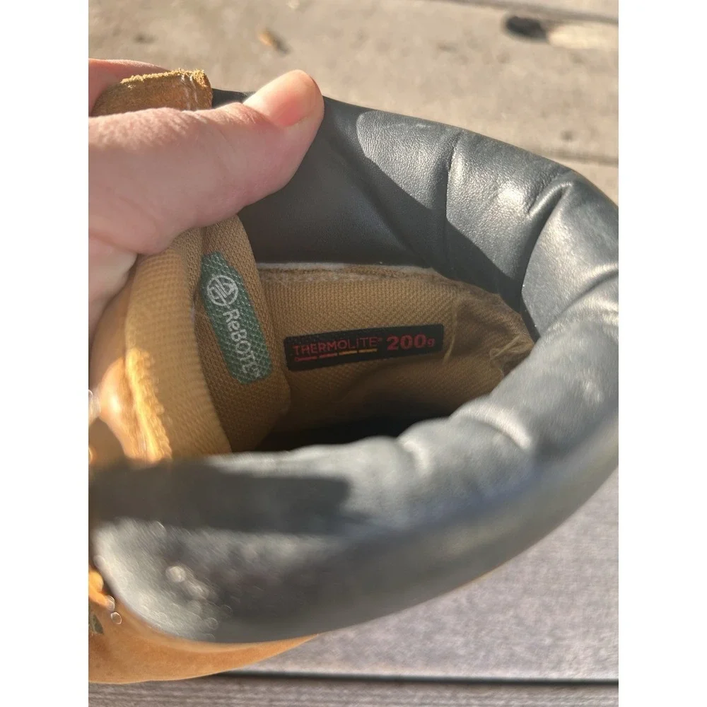 Timberland moderate signs
