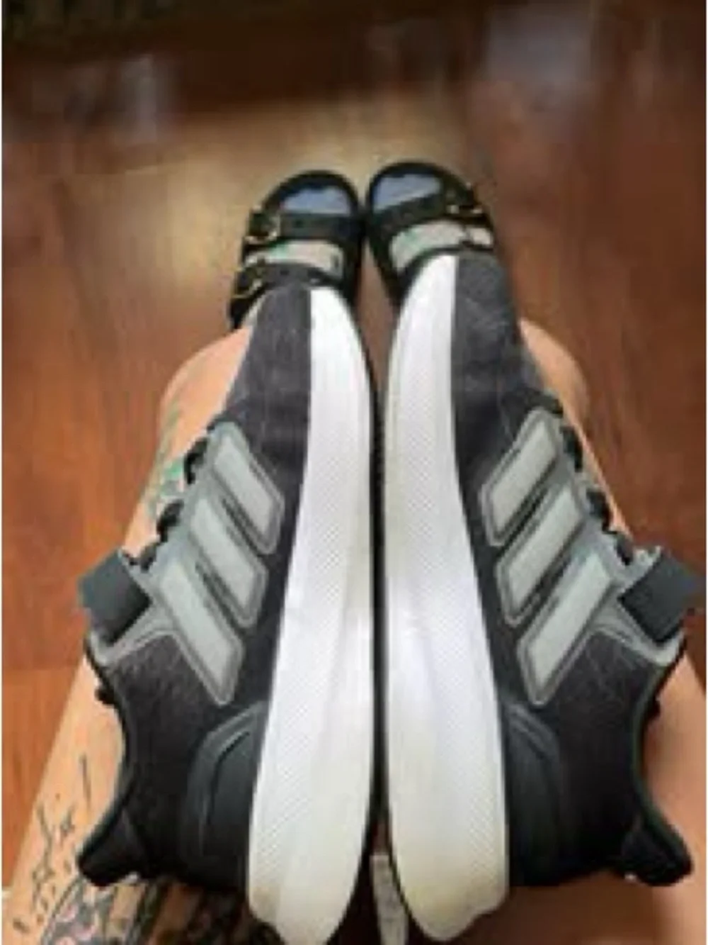 adidas lightweight black