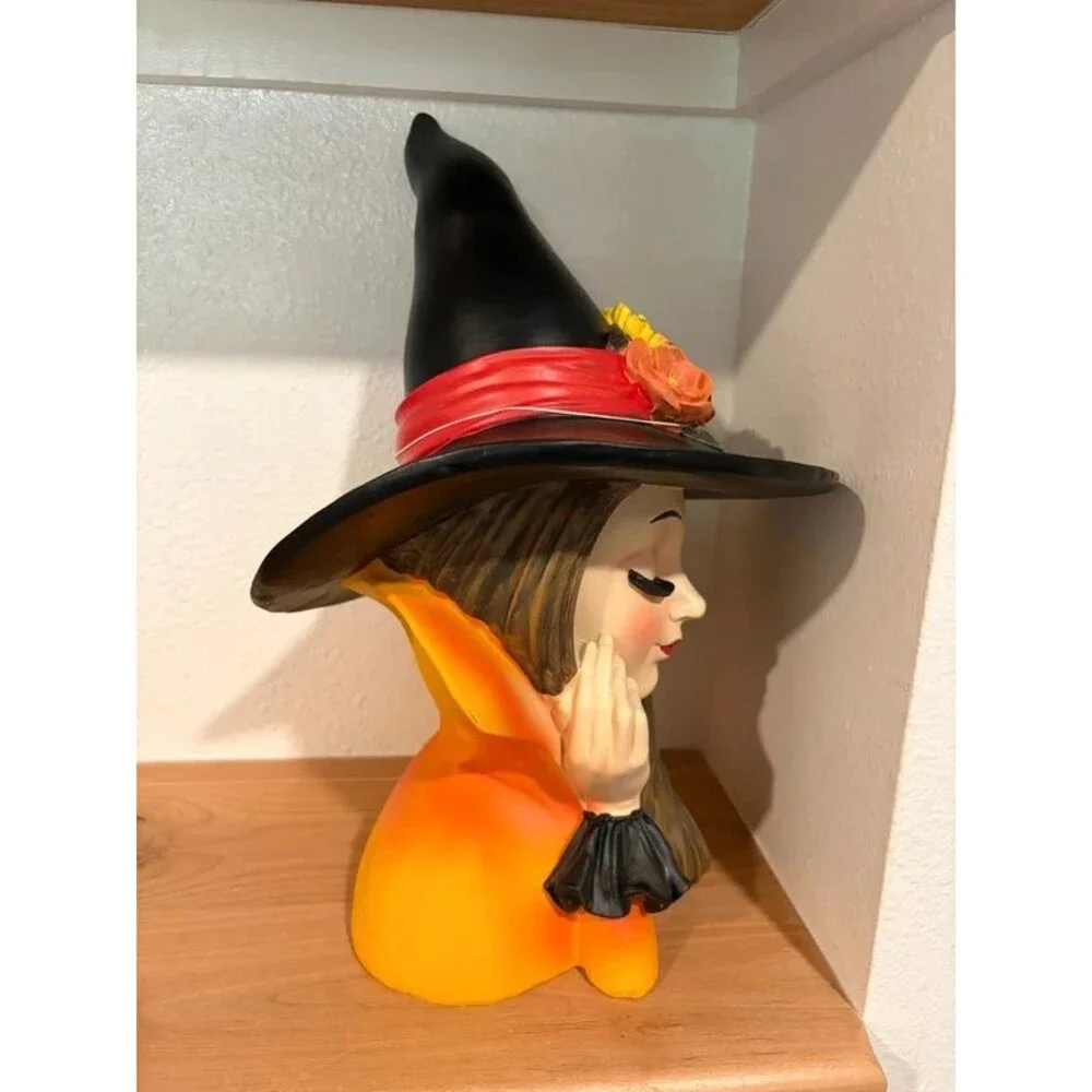 N/A adorable spooky