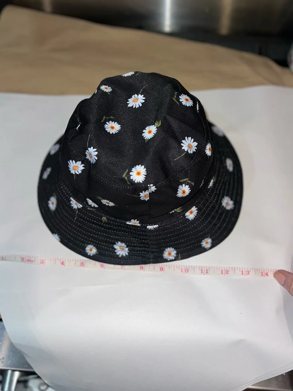 ✨Alice + Olivia White Canvas Bucket Hat Luxury Contemporary NWOT