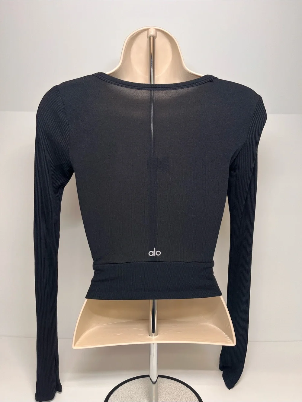 ALO Yoga top or long