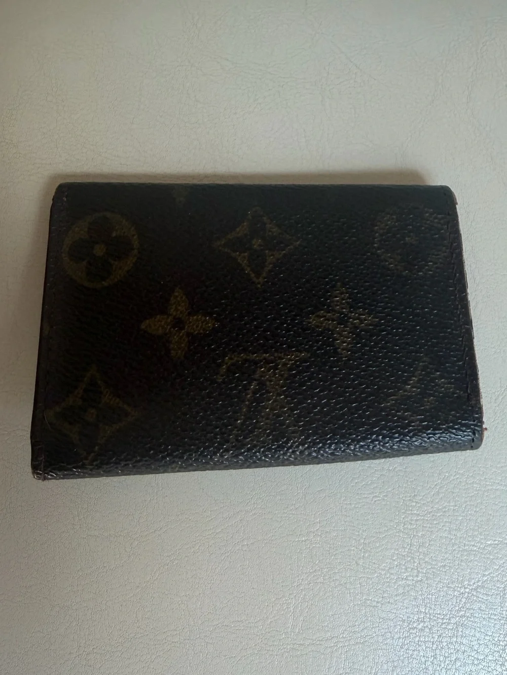 Louis Vuitton compact louis