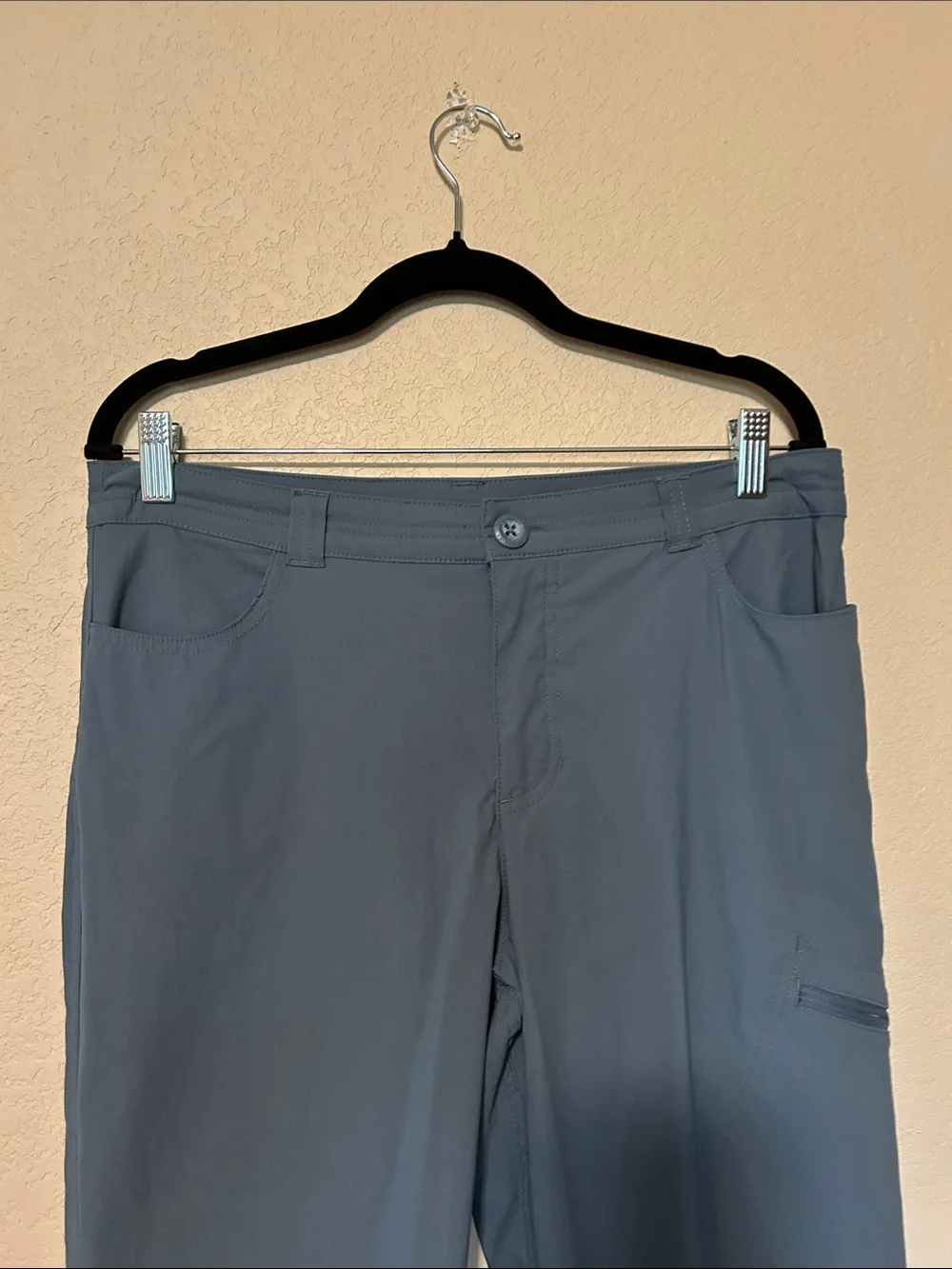 Eddie Bauer flat blue casual