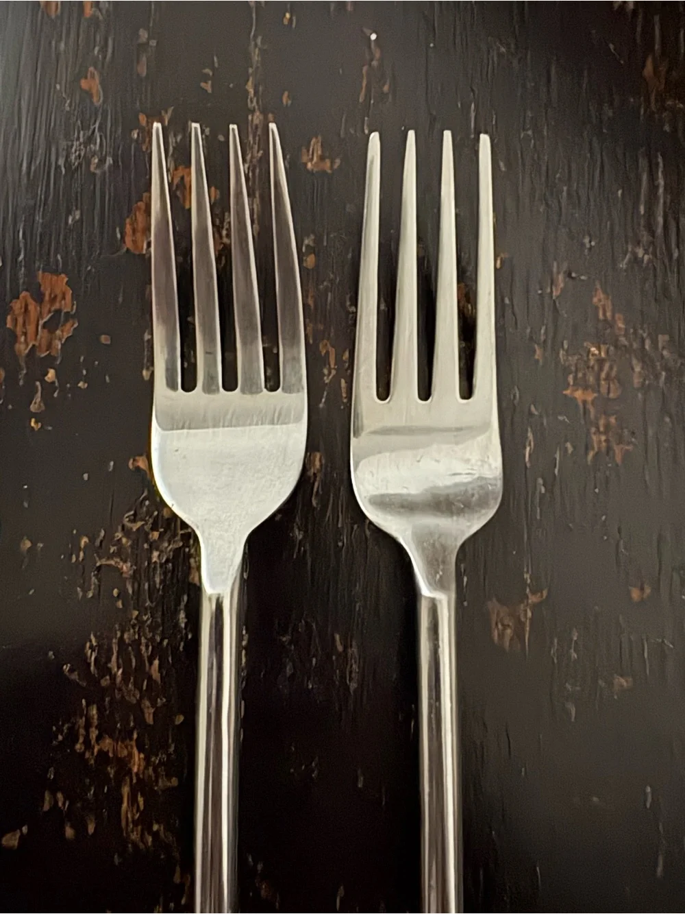 Gibson CUOMO Stainless DINNER FORKS Open Ring Tip 18/8 Glossy Flatware Set of 2
