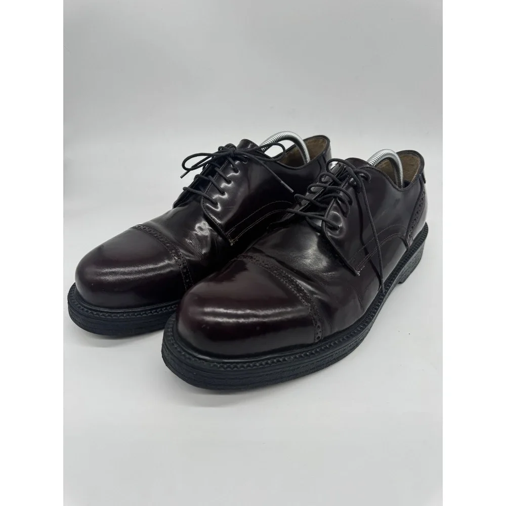G.H. Bass & Co. preowned shoes