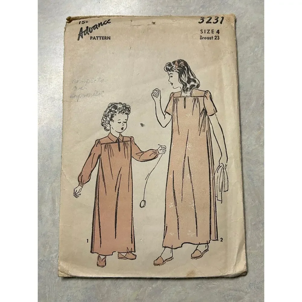 Vintage 1940's Advance Pattern #3231 Girls‎ Nightgown Size 4 HTF RARE