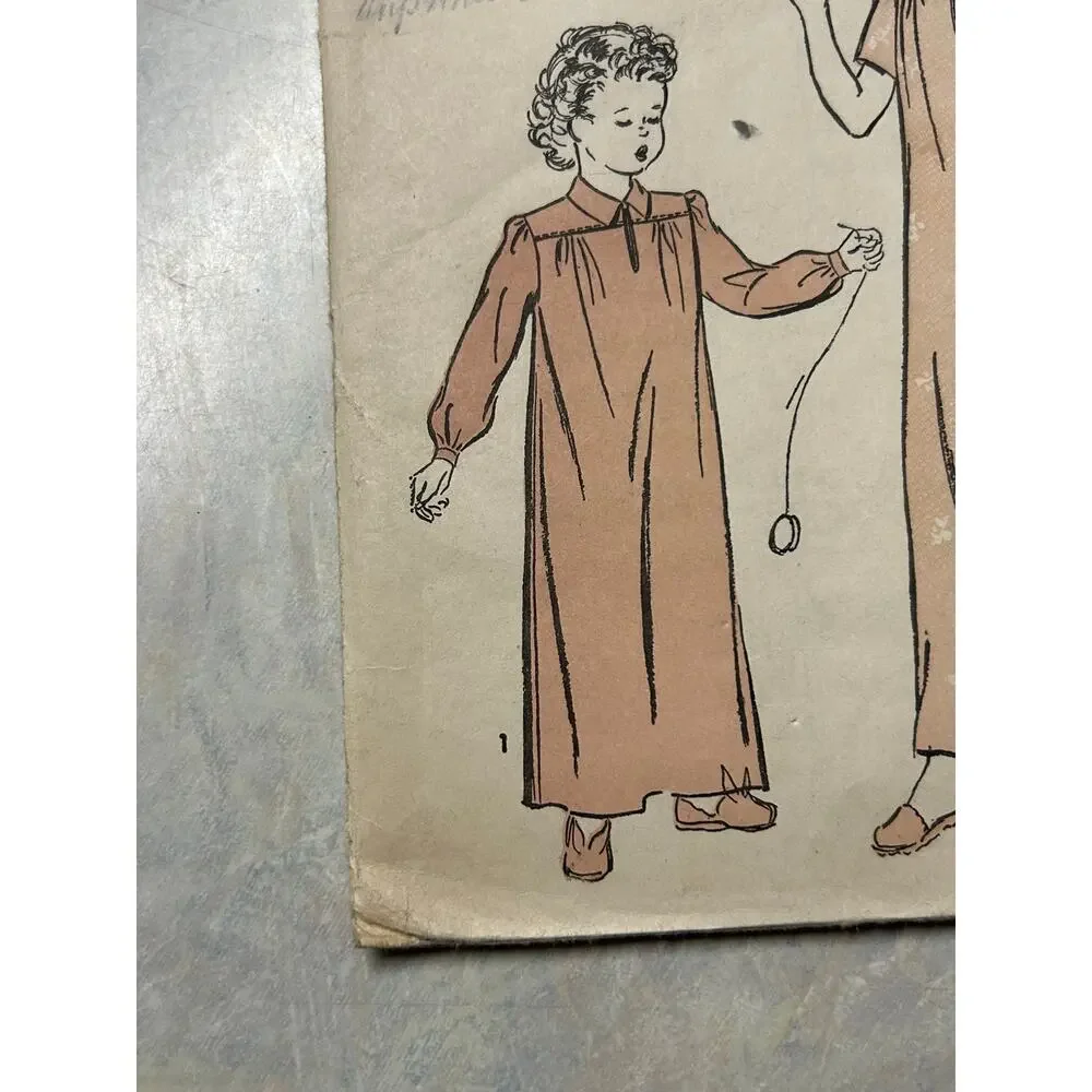 Simplicity 1940 photos