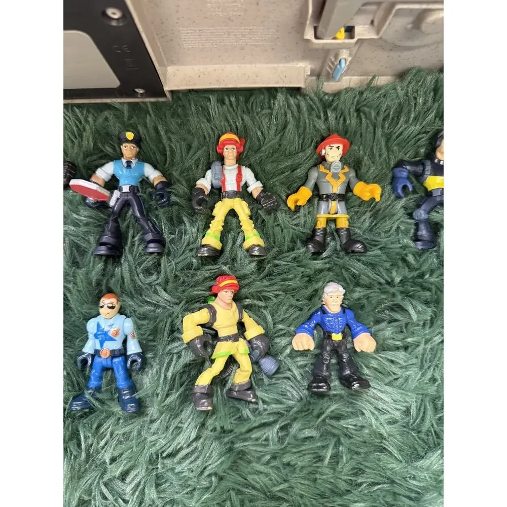 Fisher-Price Imaginext Emergency Rescue City Playset with 8 Action Figures Lot