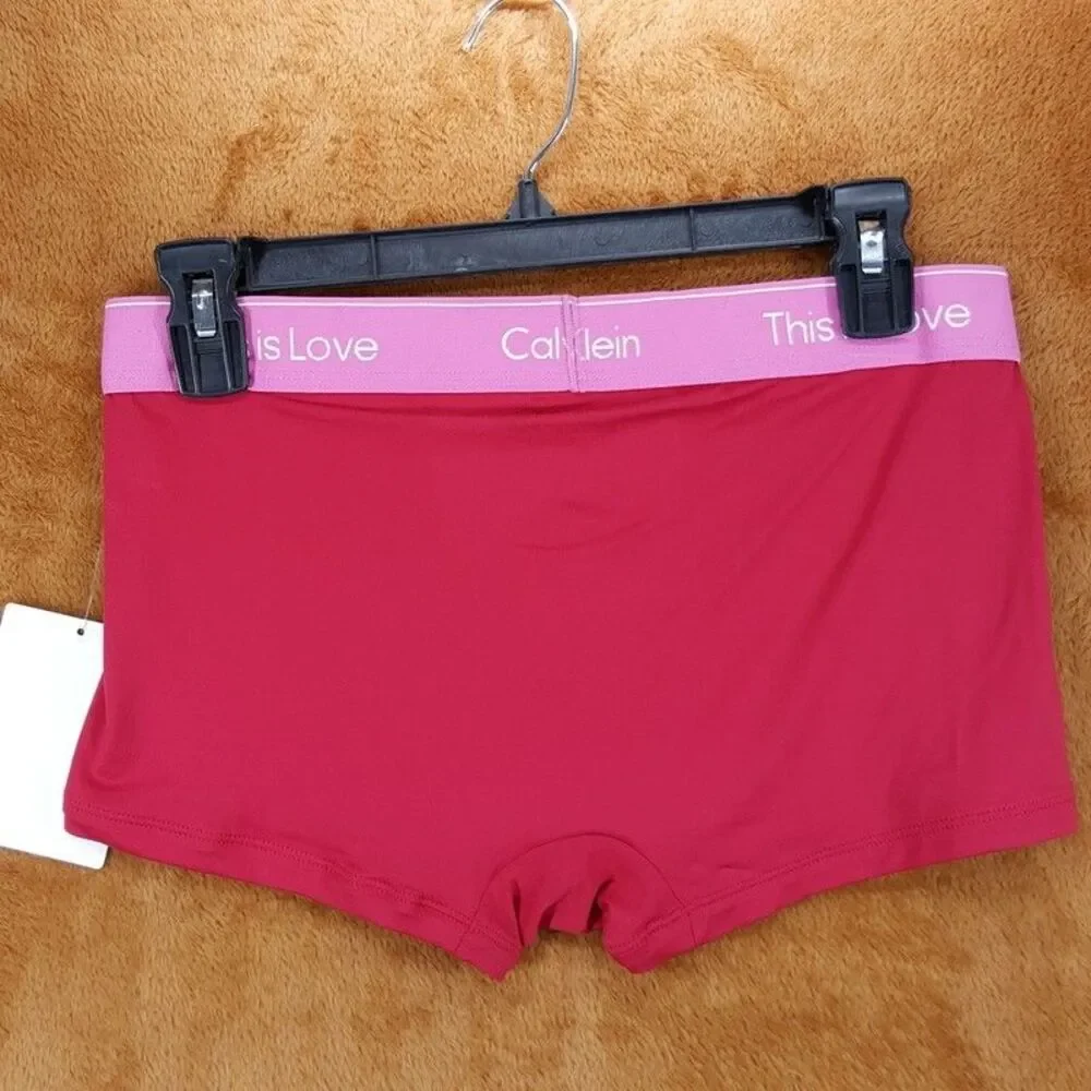 Calvin Klein calvin klein