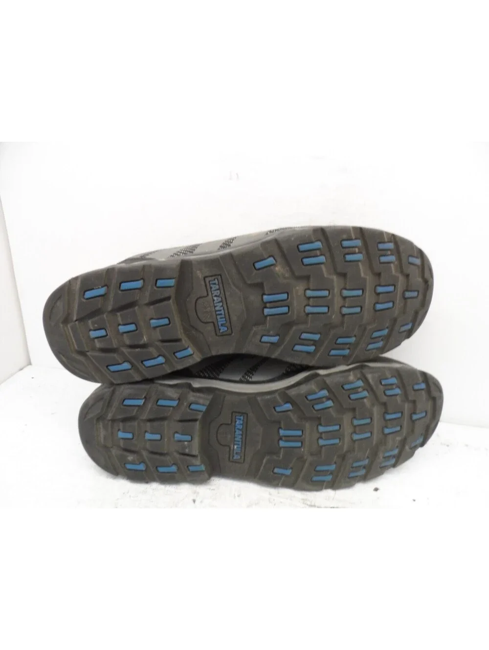 Dakota used shoes