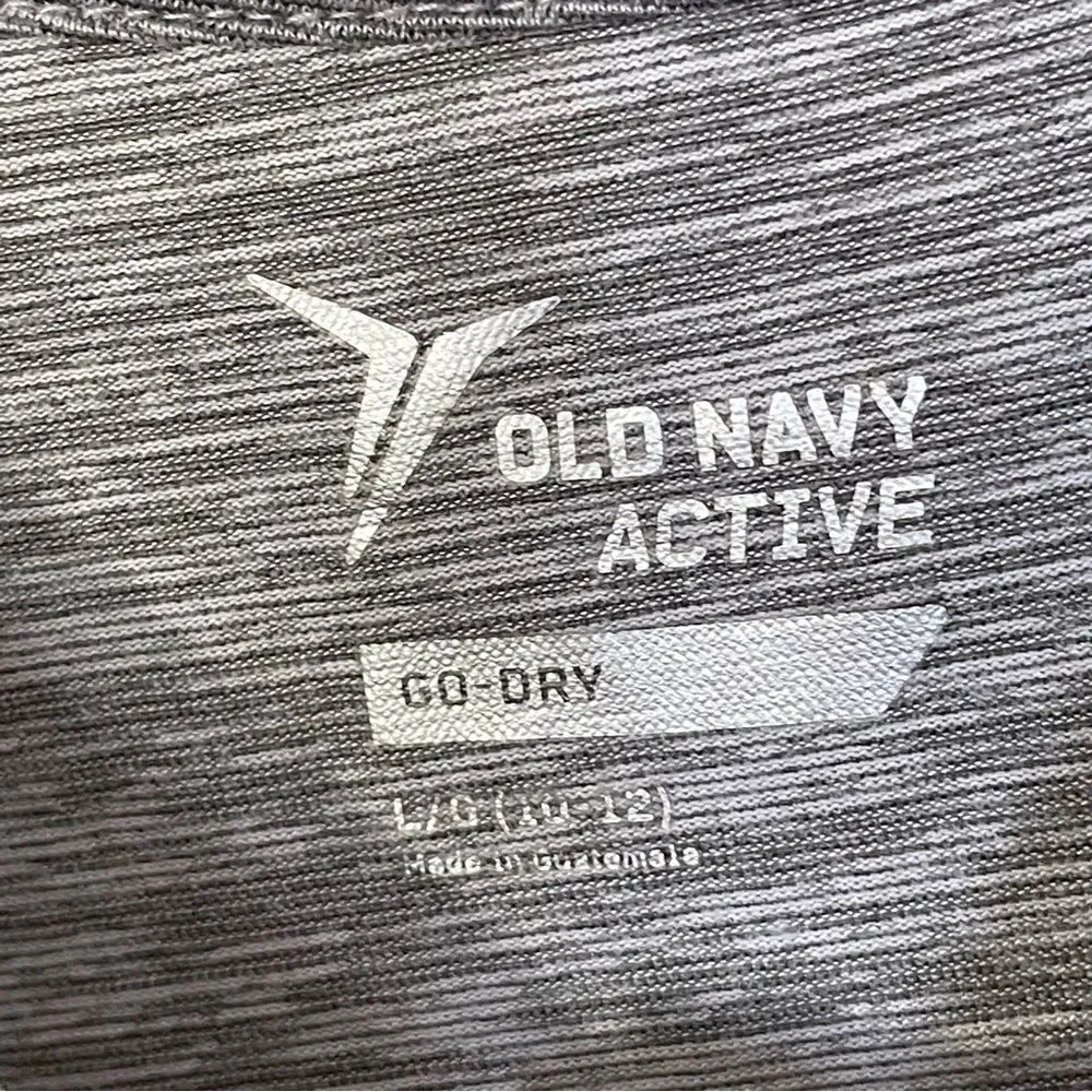 Old Navy Active Go-Dry Girls Short Sleeve T-Shirt, Large (10/12)