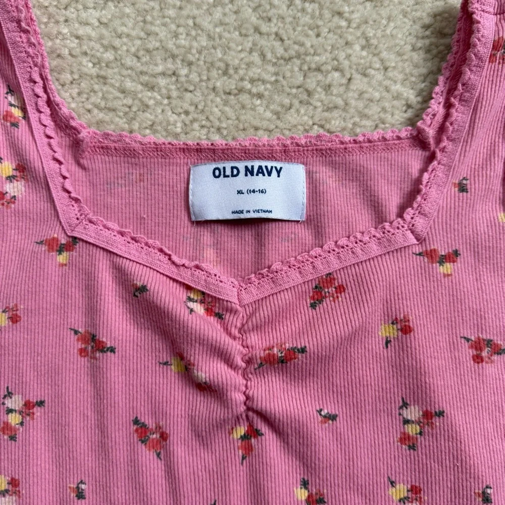 Old Navy fit lettuce