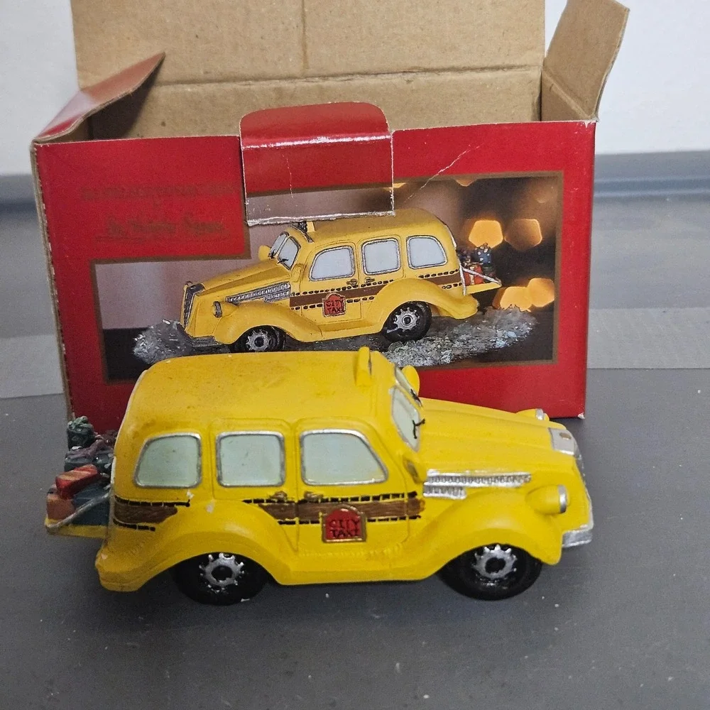 St Nicholas Square Village Accessory Yellow City Taxi Cab Car Vehicle Decor‎