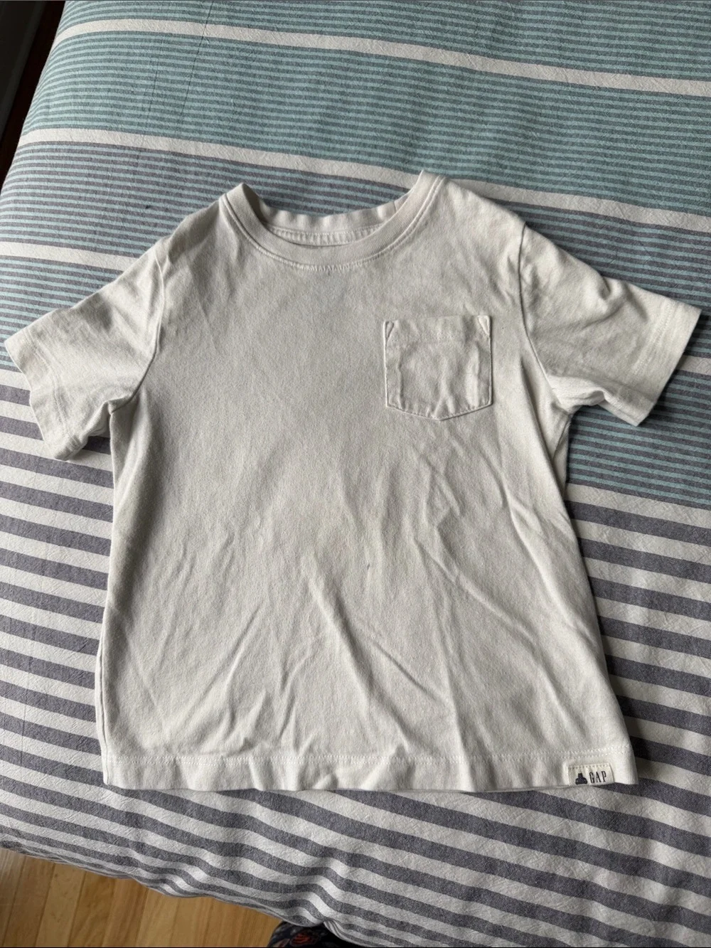 Gap Boys Organic Cotton Pocket T-Shirt