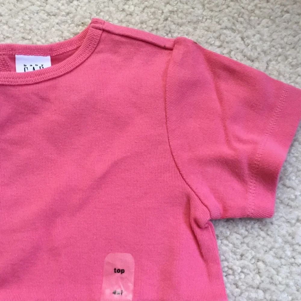 NWT baby Gap T-shirt