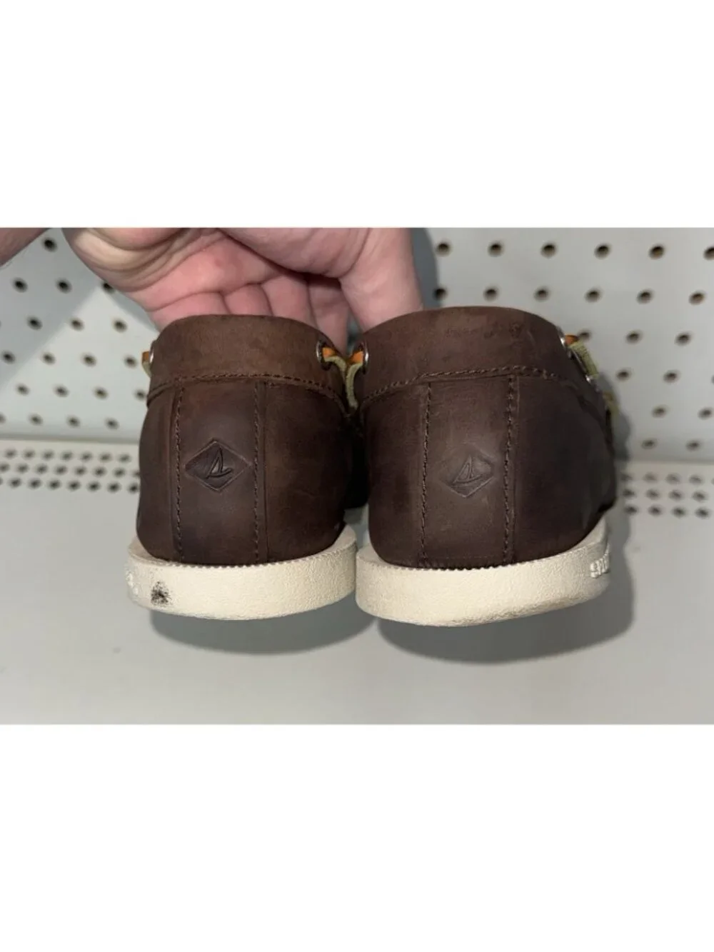 Sperry excellent see