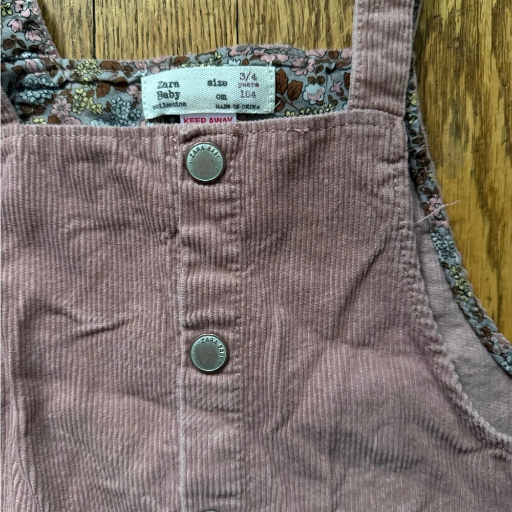 Zara size 0901