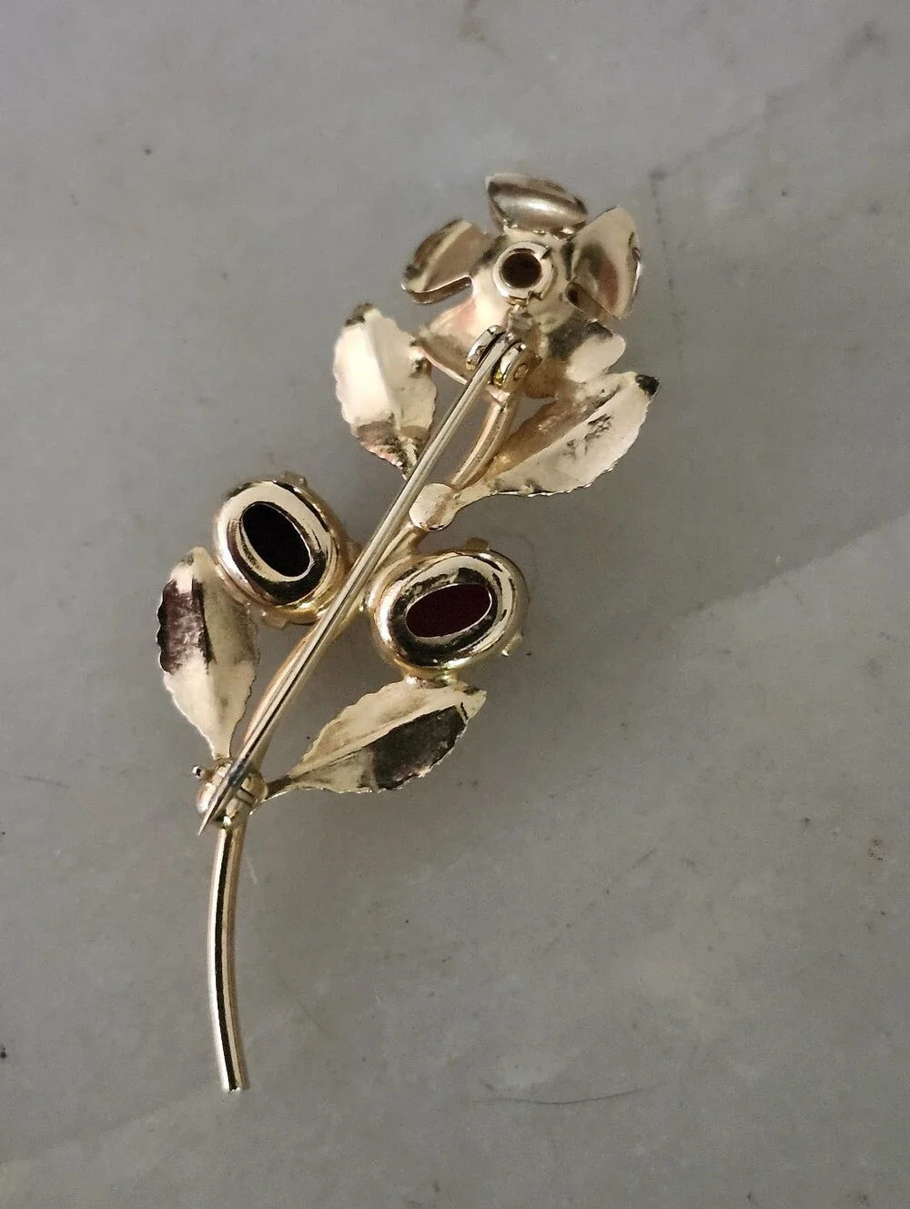 Vintage elegant gold