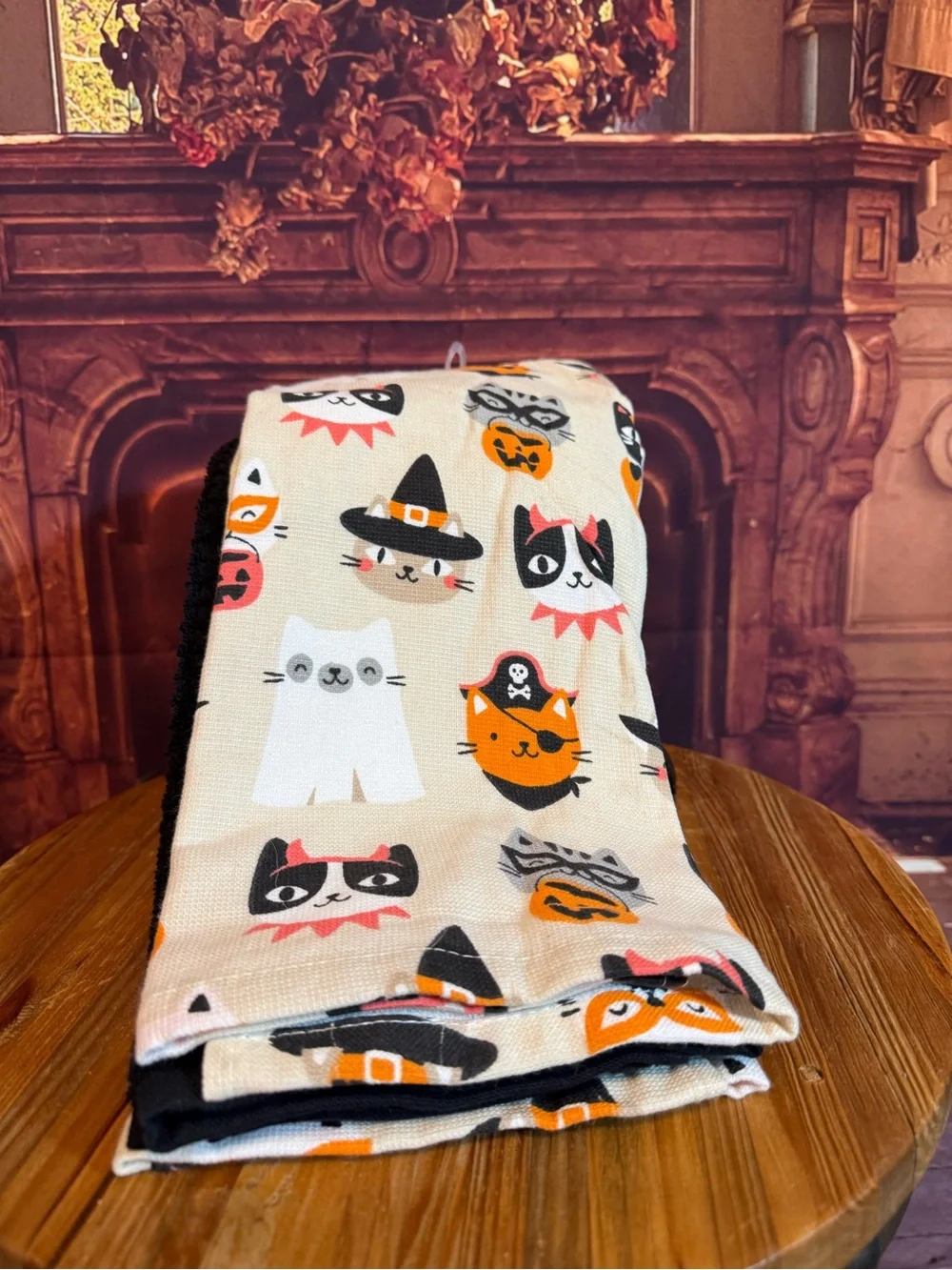 Halloween cute dishtowel