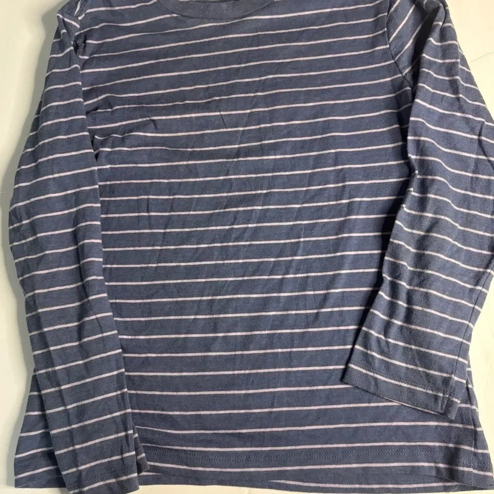 Old Navy Men's Navy and White Striped Long Sleeve Tee