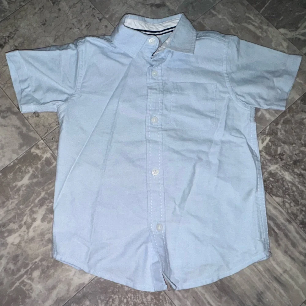 Gymboree Boys Light Blue Oxford Button Down Shirt Size 4T