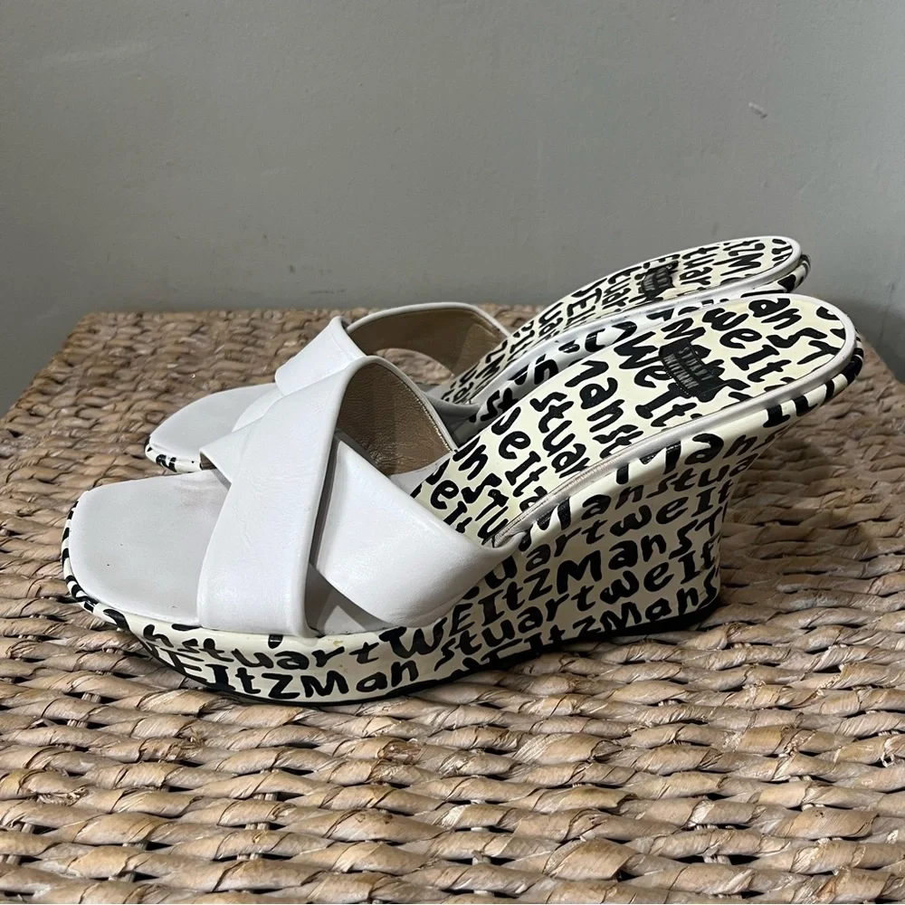 STUART WEITZMAN NEW BLACK & WHITE LEATHER‎ GRAFFITI PRINT LOGO SANDAL WEDGE 9.5