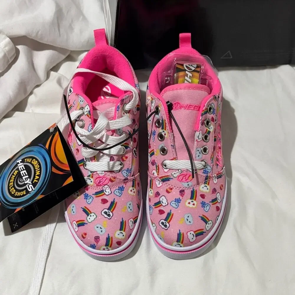 Heelys 3 Colorful wheeled shoe new in box NWT