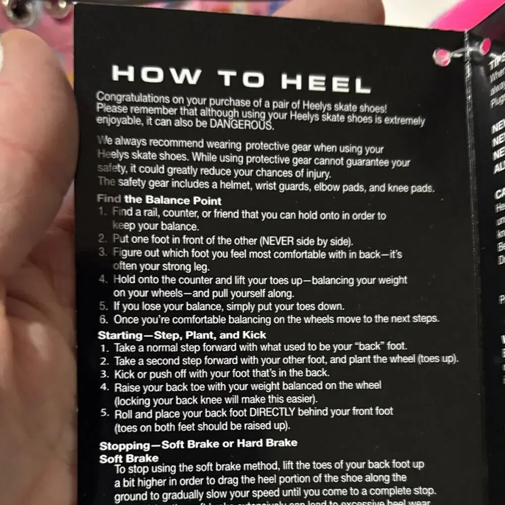 Heelys pink shoe