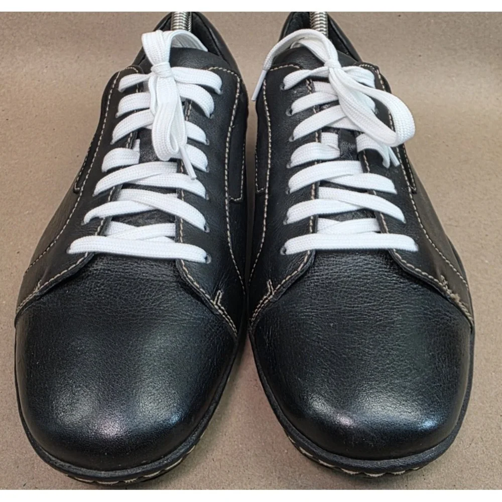 Born preowned original or